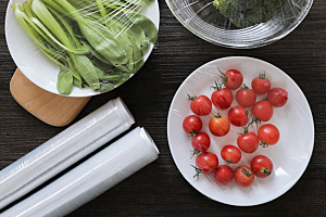 Ako správne baliť potraviny potravinovou fóliou?