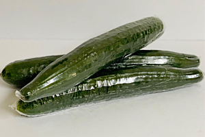 Prečo sú šalátové uhorky balené v plastovej fólii?
