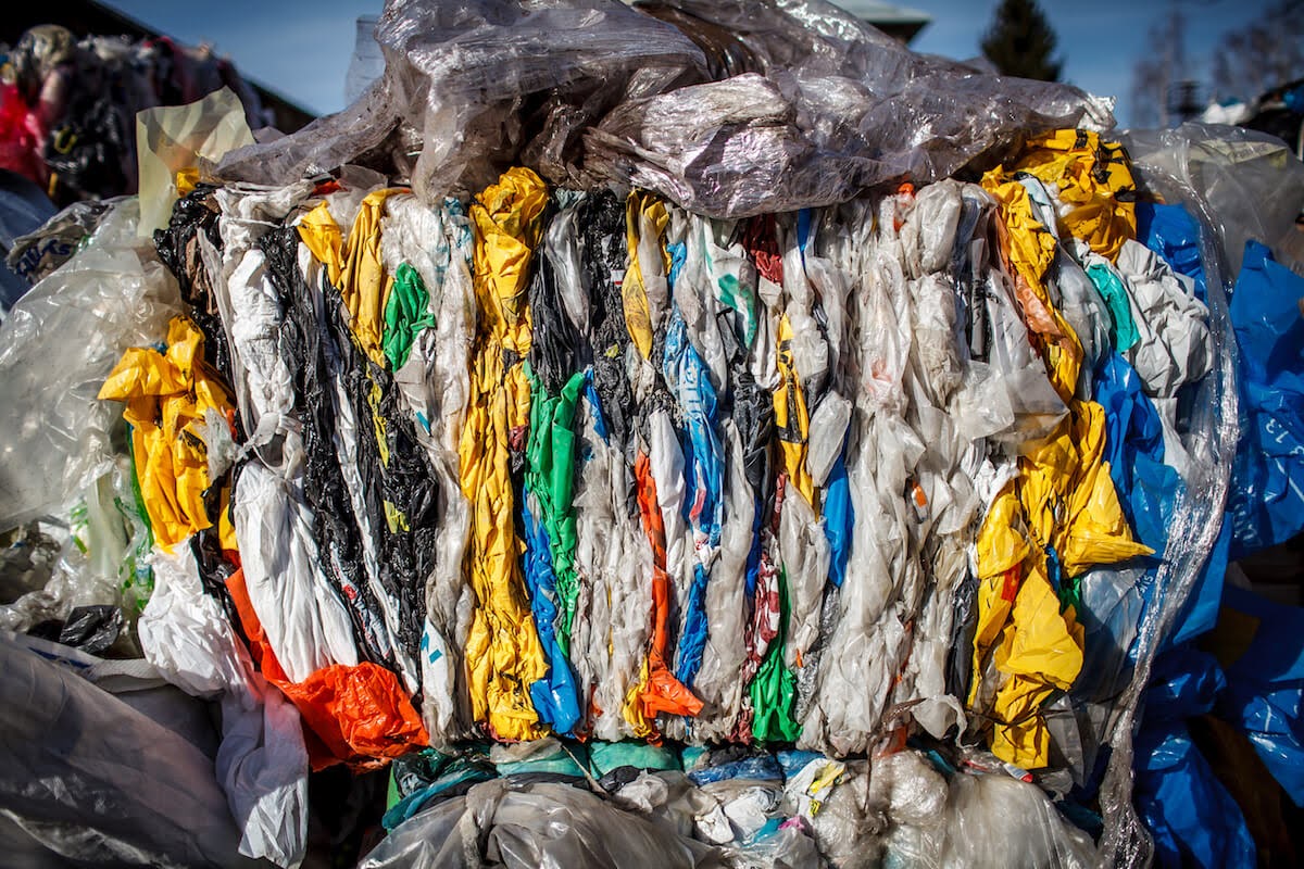 Aké výhody prináša recyklácia plastových obalov?